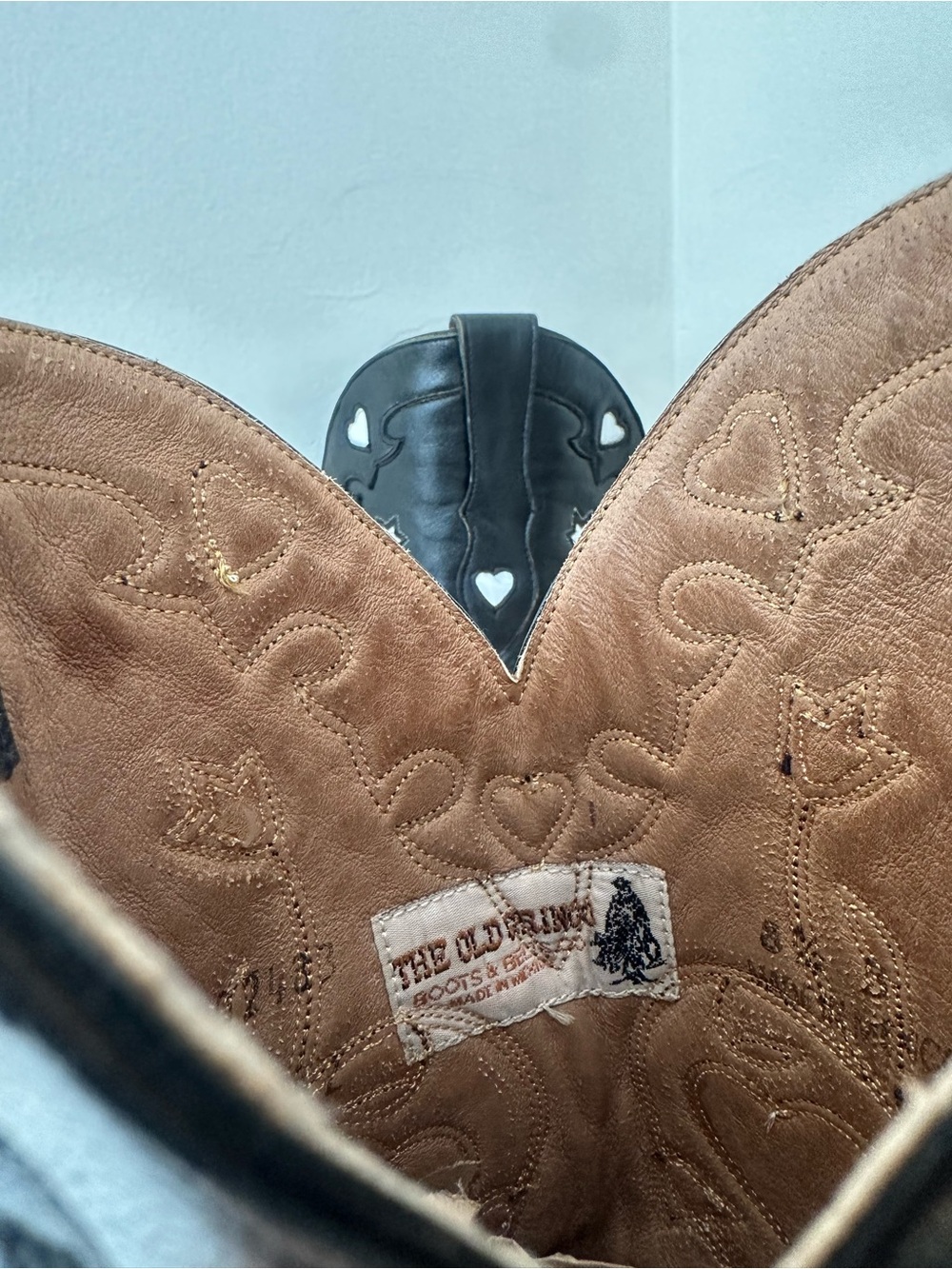 RARE White Tag - Heart Boots - Picture 10 of 11